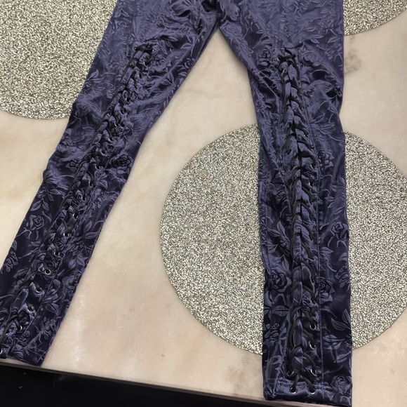 Killstar lace leggings purple lg - Picture 6 of 8